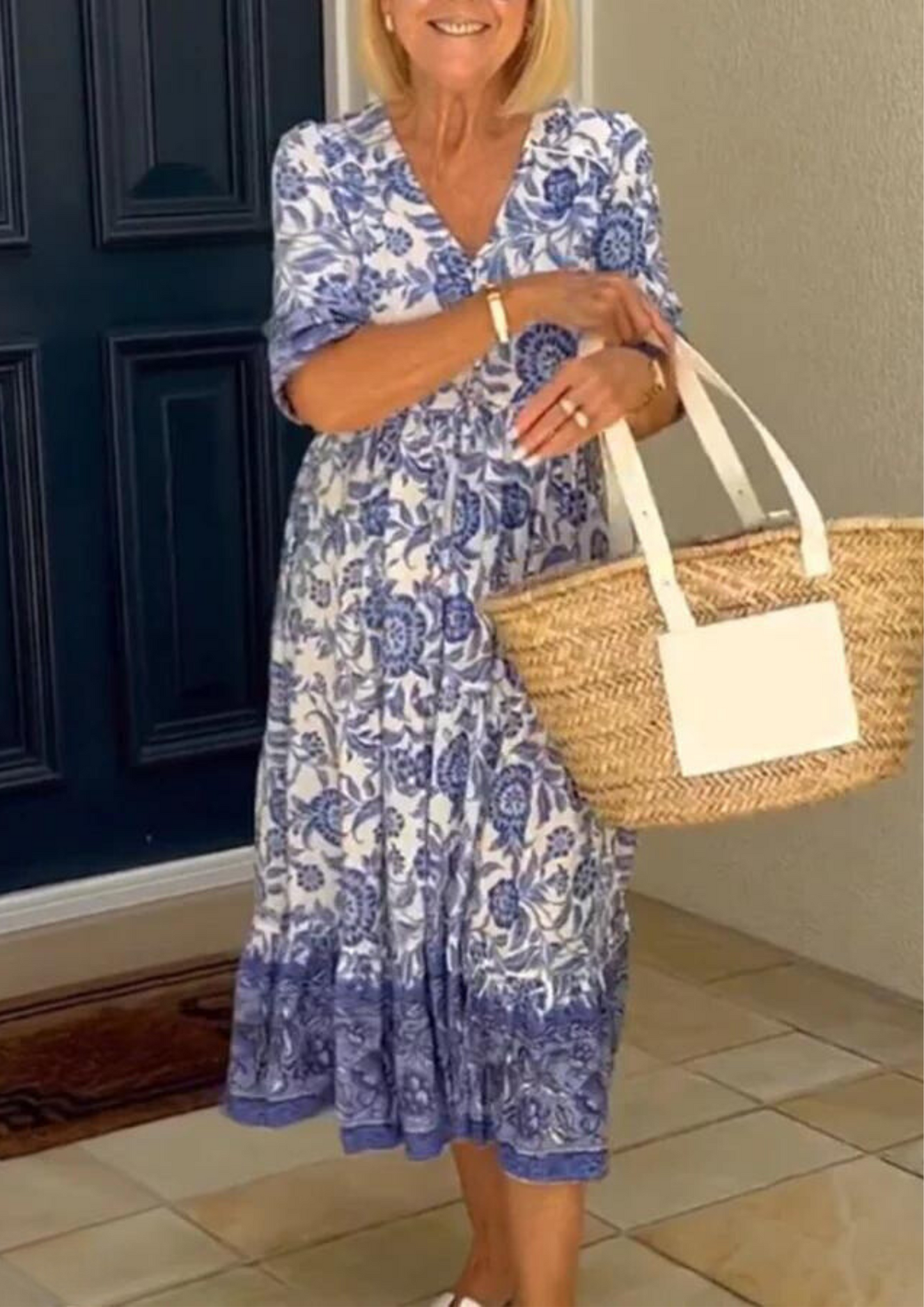 Camilla™ Baumwollkleid mit Blumenmuster und V-Ausschnitt