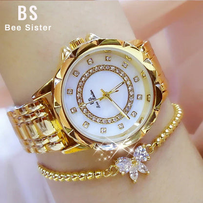 Damenarmbanduhr mit Strasssteinen und Diamanten