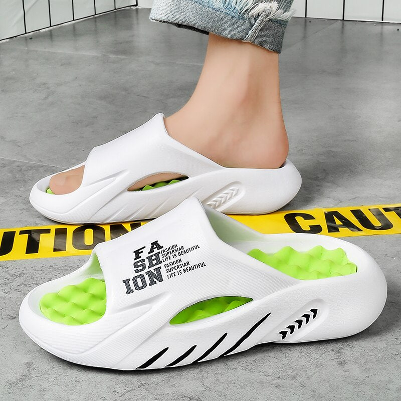 Ethan™ | Wohltuende Massage-Slipper
