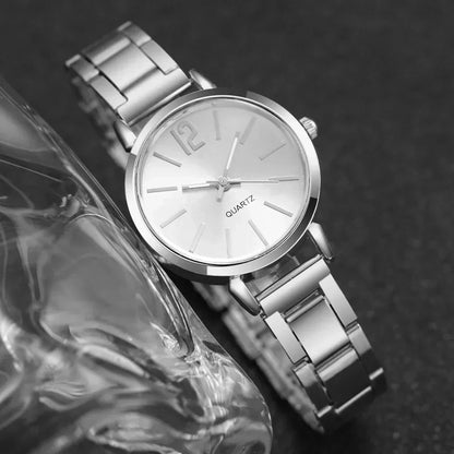 Quarzuhr aus Edelstahl + Armband